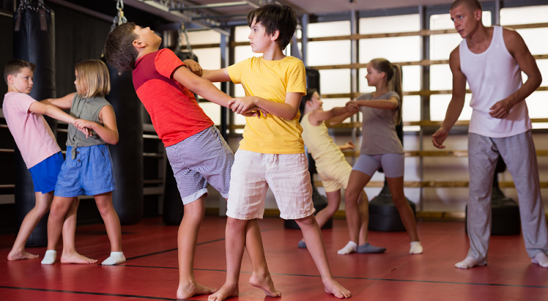 Children’s Self Defence Course (Ages 11–16)
